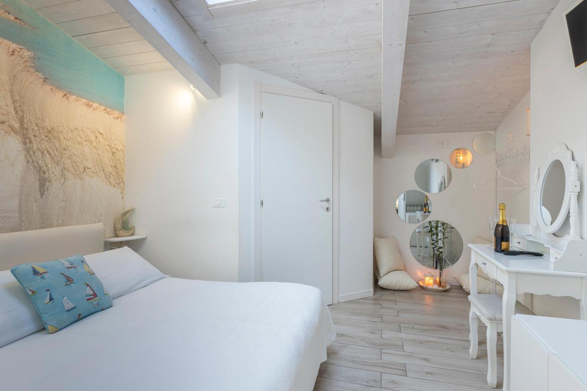 Acquamarina B&B ฟอลลอนนีกา ภายนอก รูปภาพ